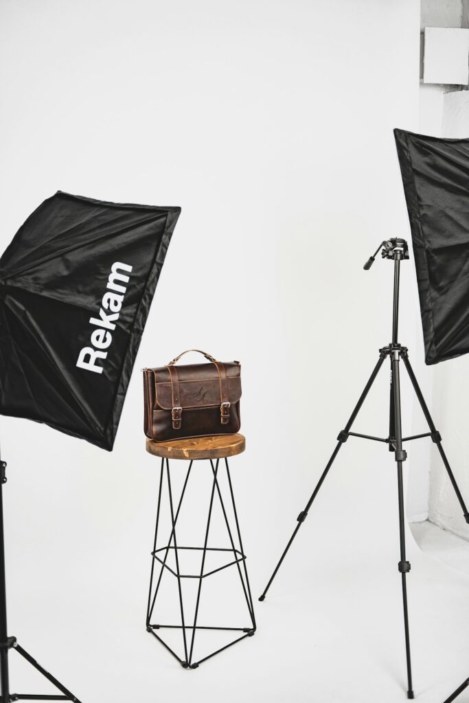 KISA Patent Finish Satchel